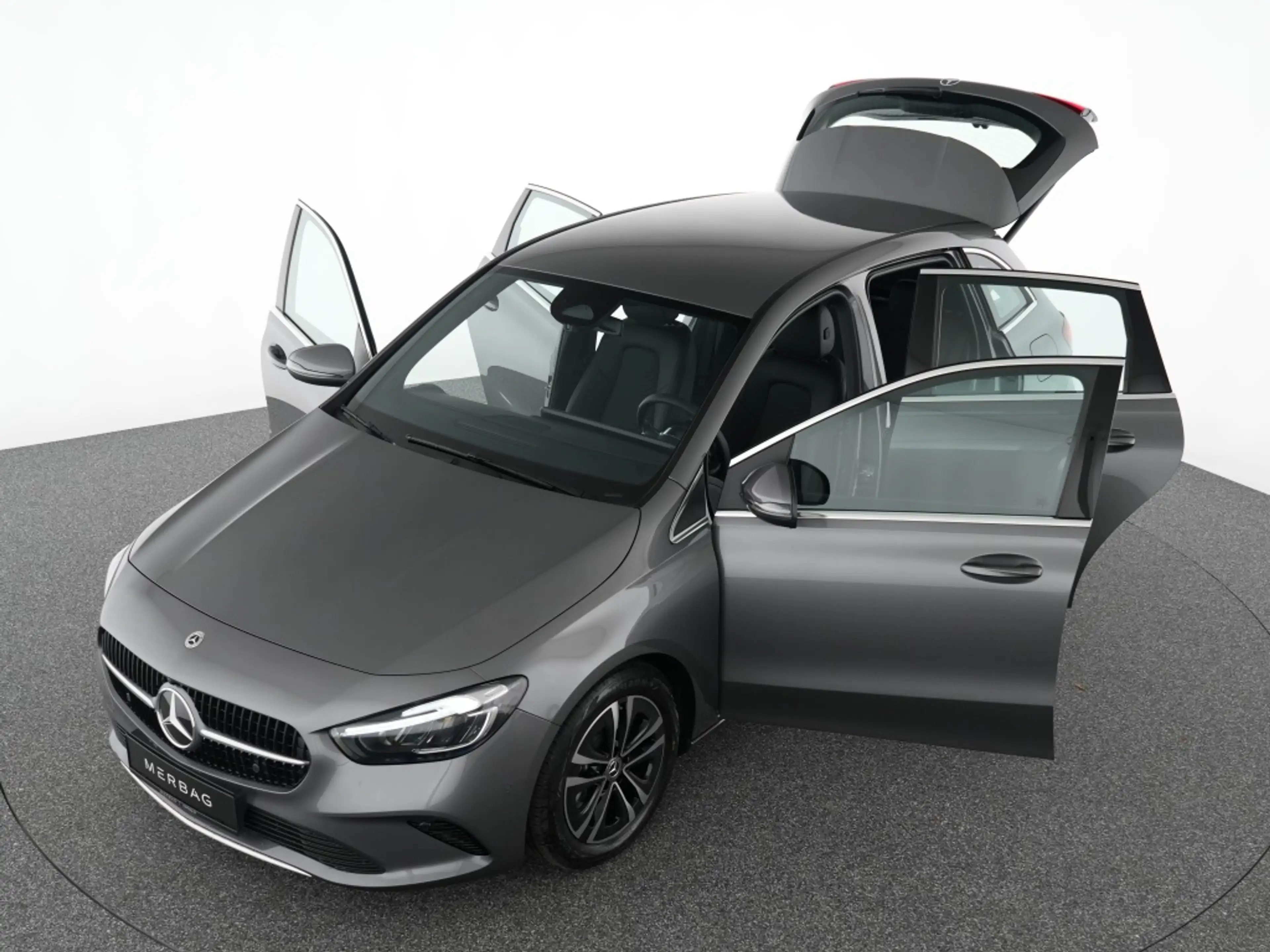 Mercedes-Benz B 180 Progressive Advanced Kamera Winter Navi — photo 12