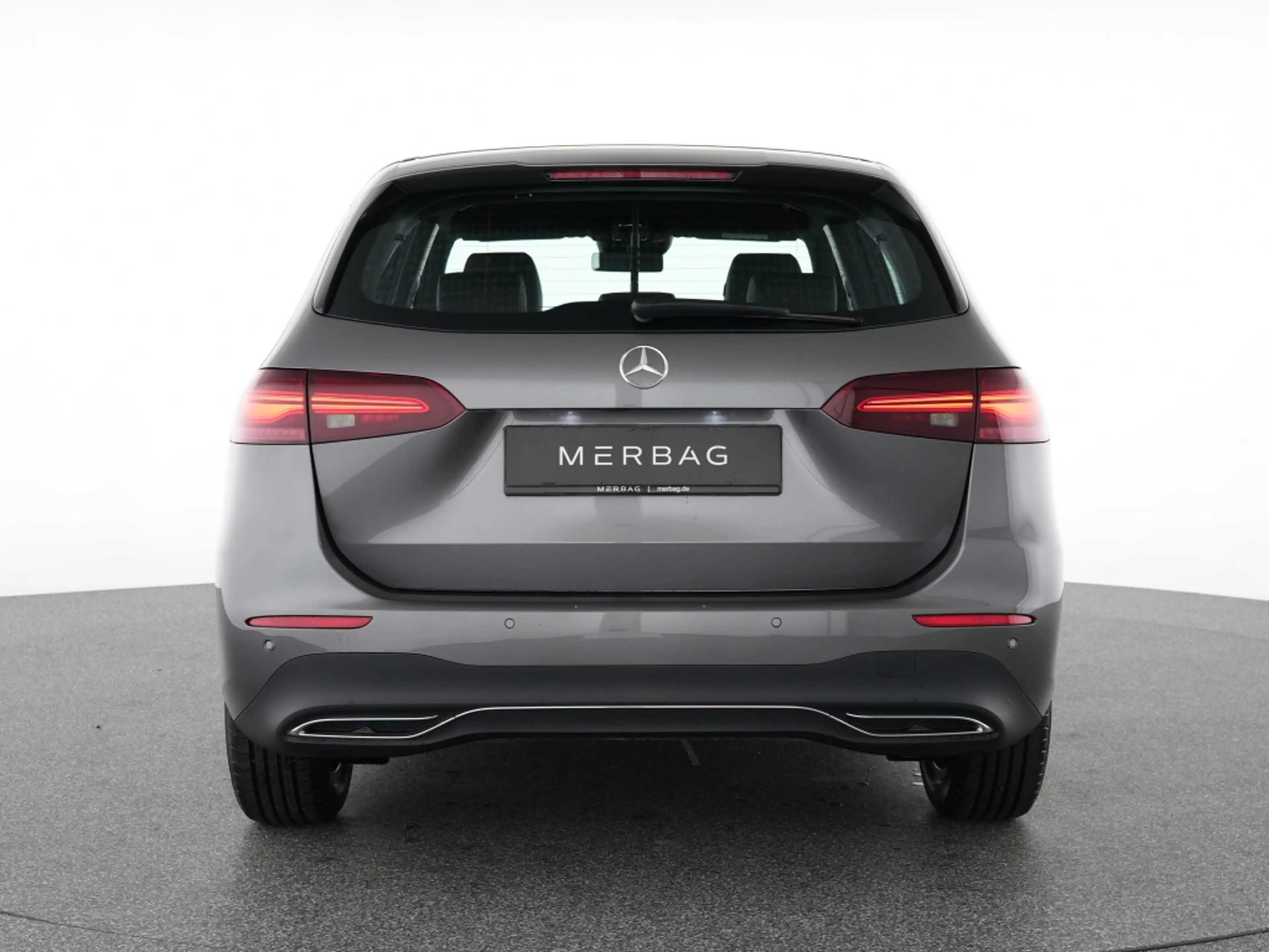 Mercedes-Benz B 180 Progressive Advanced Kamera Winter Navi — photo 4
