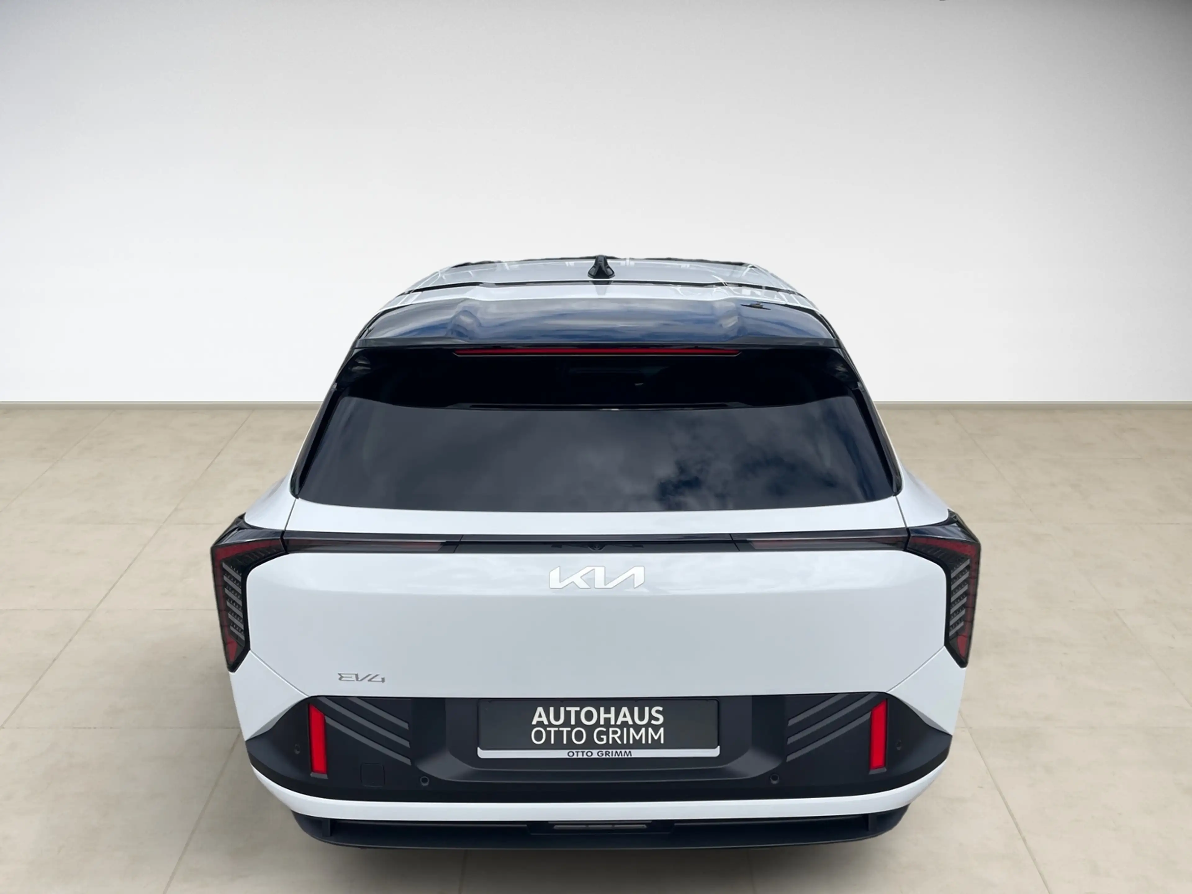 Kia EV4 Earth 81,4 Pano Harman Kard. 360 — photo 7