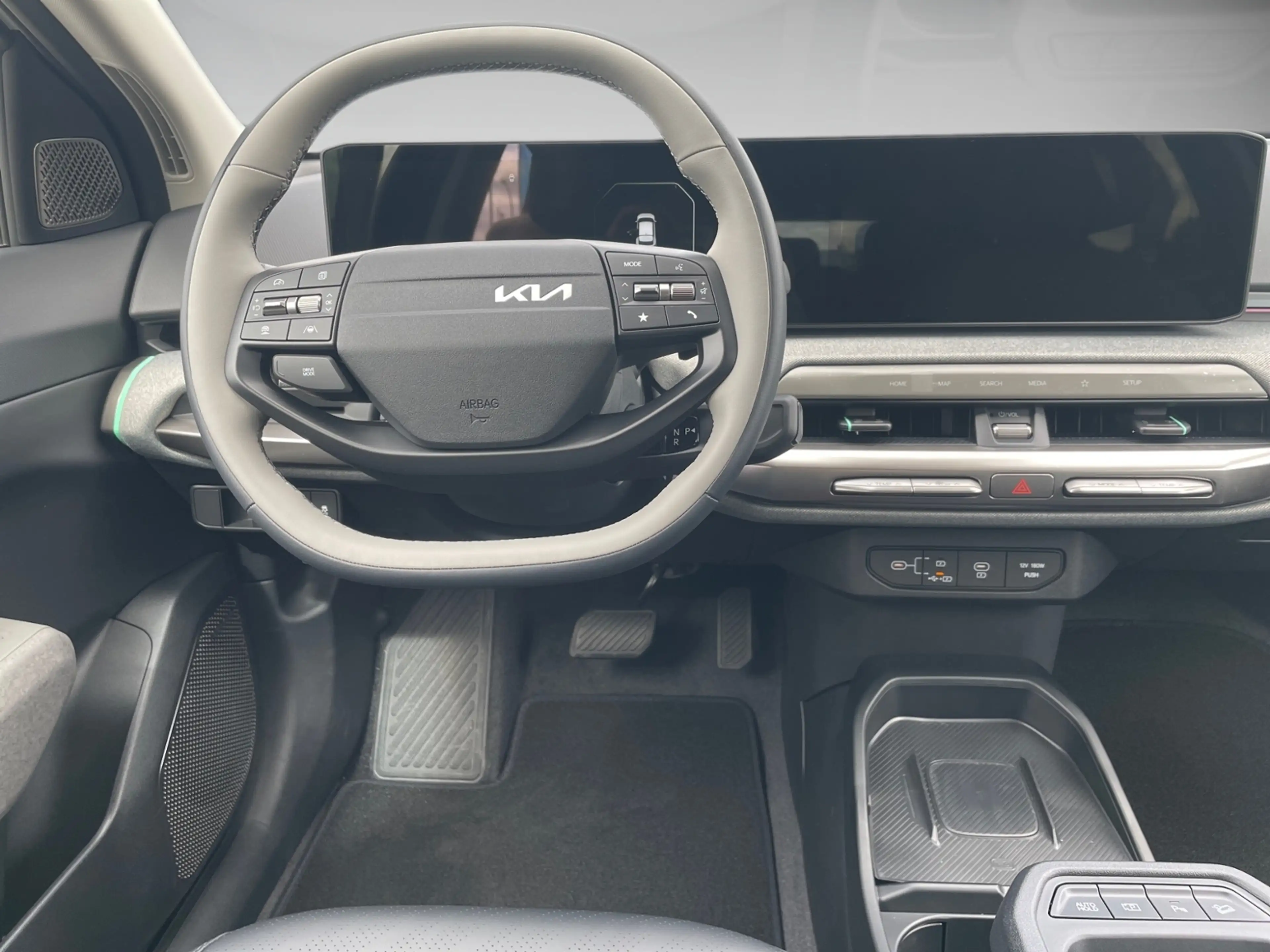 Kia EV4 Earth 81,4 Pano Harman Kard. 360 — photo 11