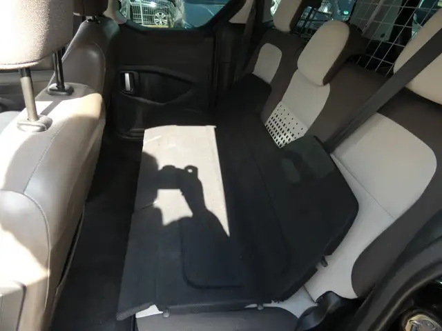 Citroen Berlingo view 10