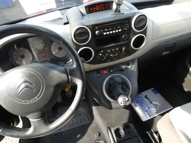 Citroen Berlingo view 15