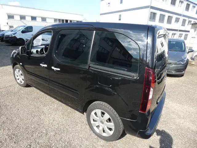 Citroen Berlingo view 3