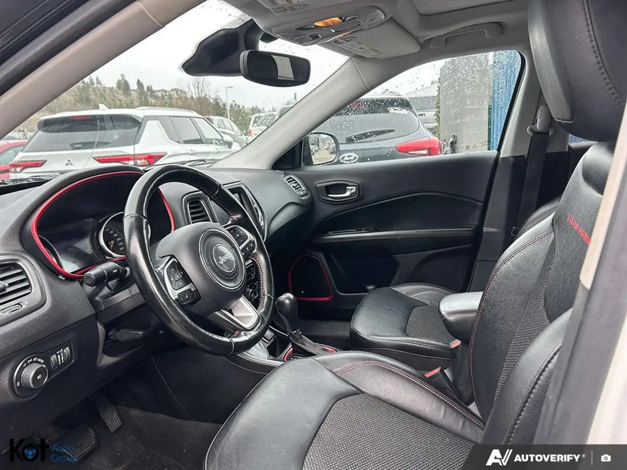 Jeep Compass photo Jeep Compass