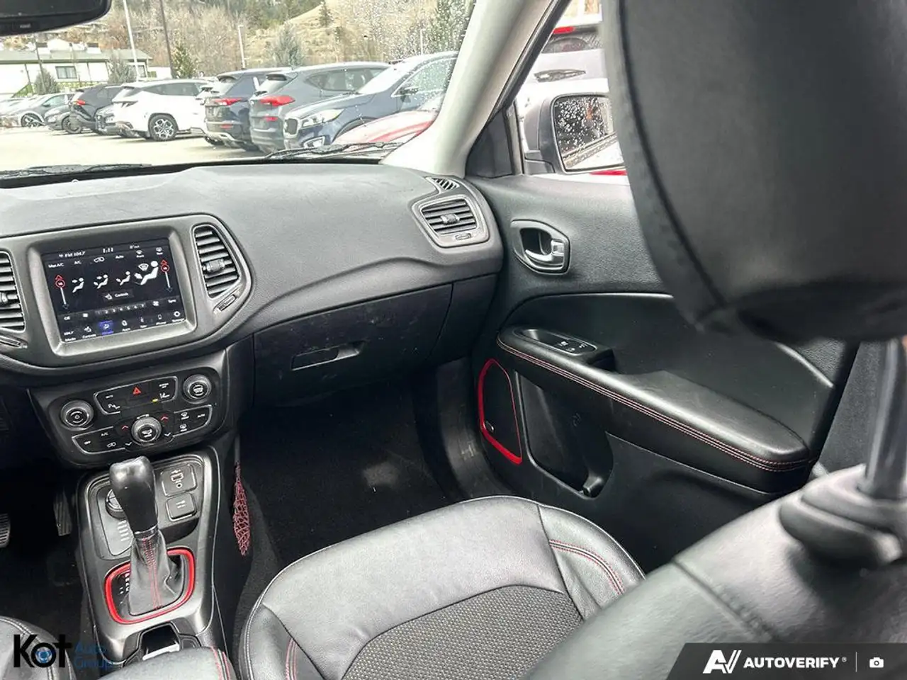 Jeep Compass photo Jeep Compass