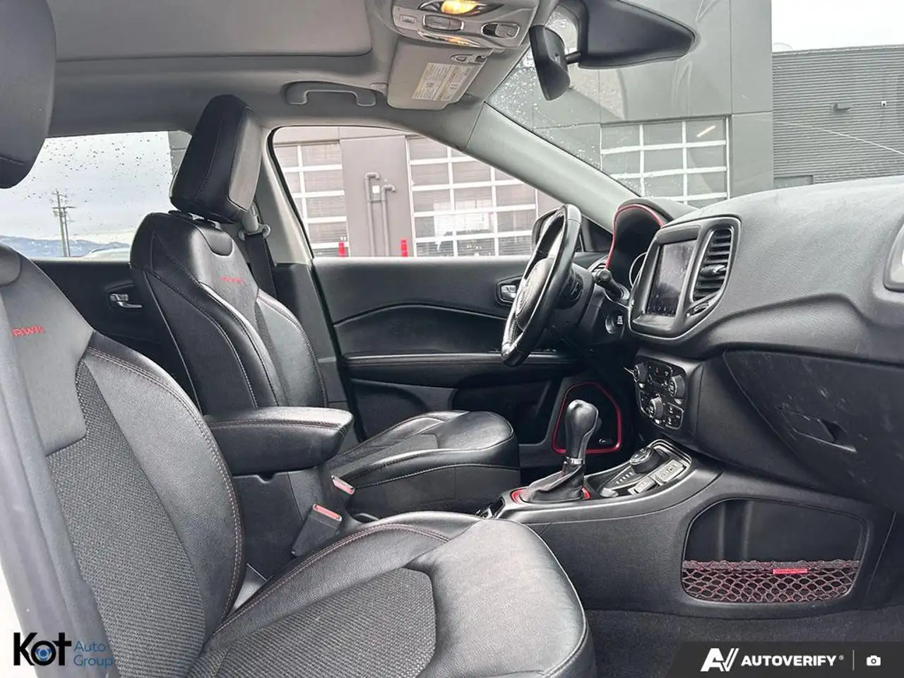 Jeep Compass photo Jeep Compass