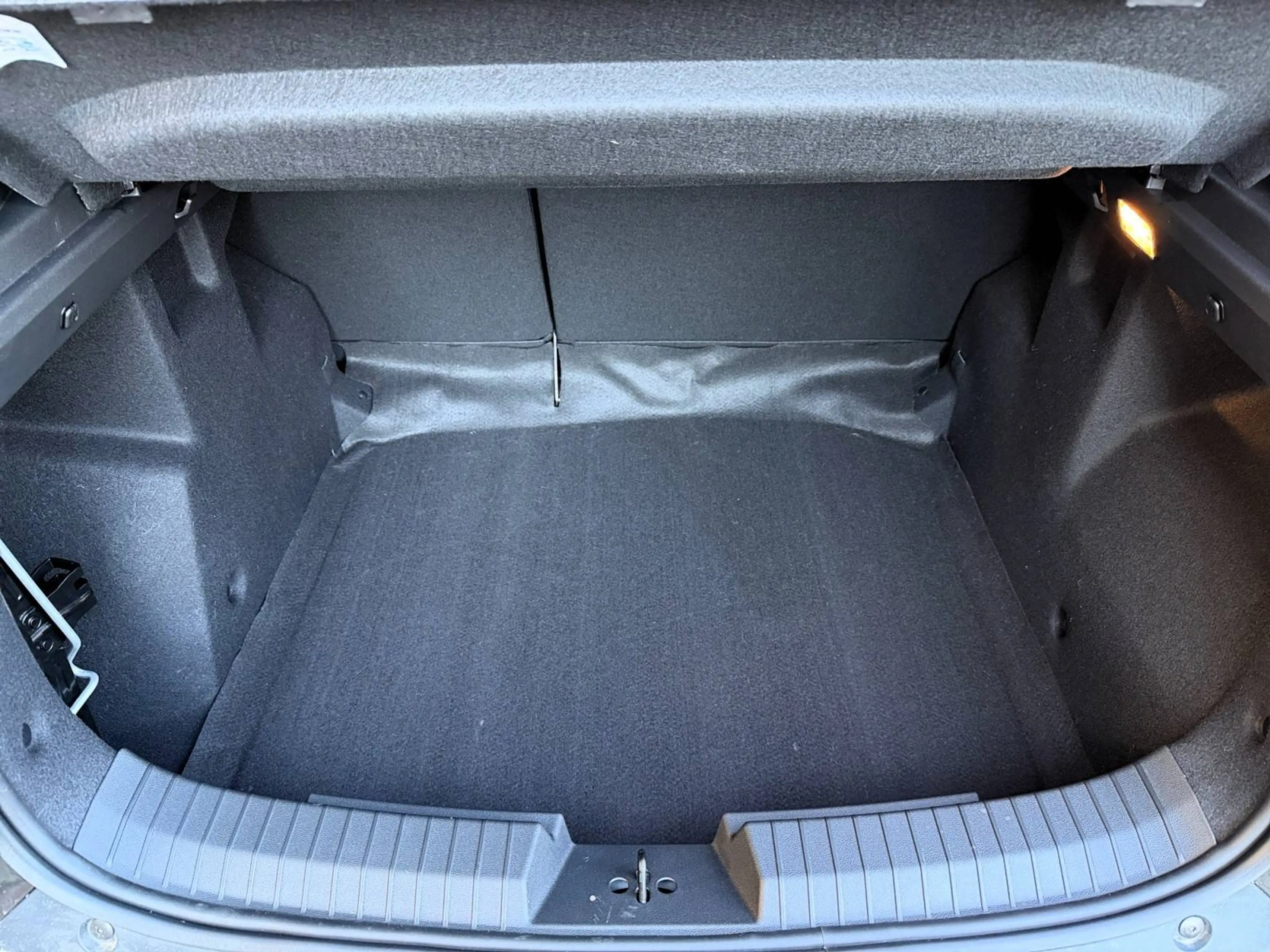 Dacia Duster 1.2*TCE*140PK*6MT*MILDHYBRID*EXPRESSION*COLDPACK*GARANTIE — photo 19