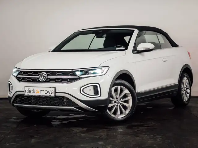 Volkswagen T-Roc view 2