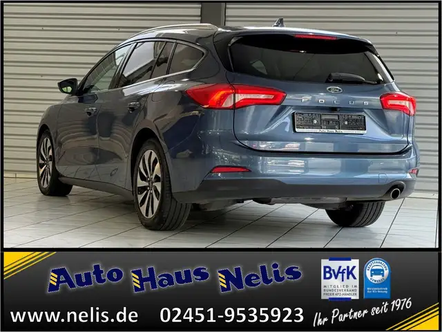 Ford Focus view 5