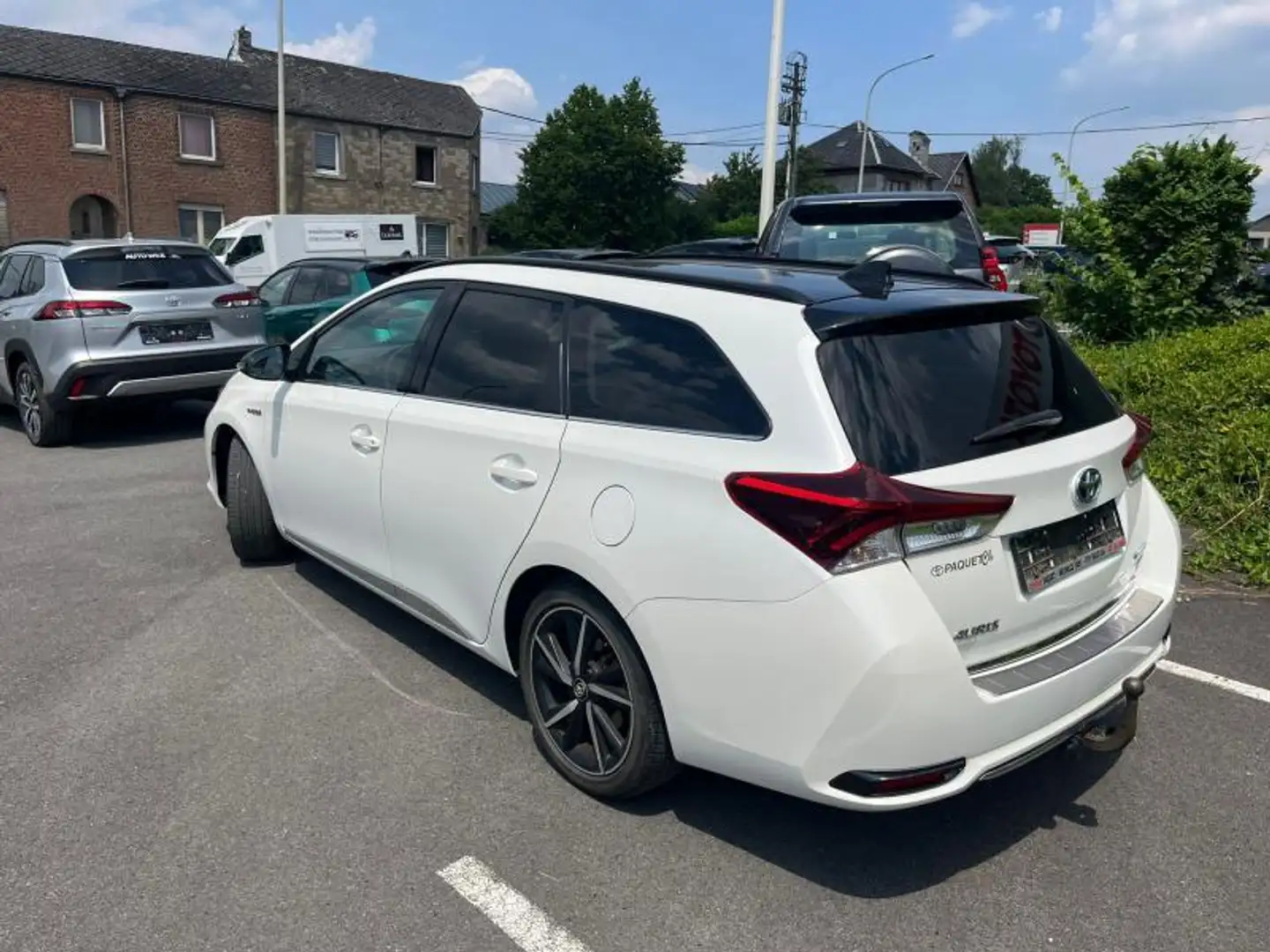 Toyota Auris Touring Sports 1.8 CVT HSD Blanc - 2