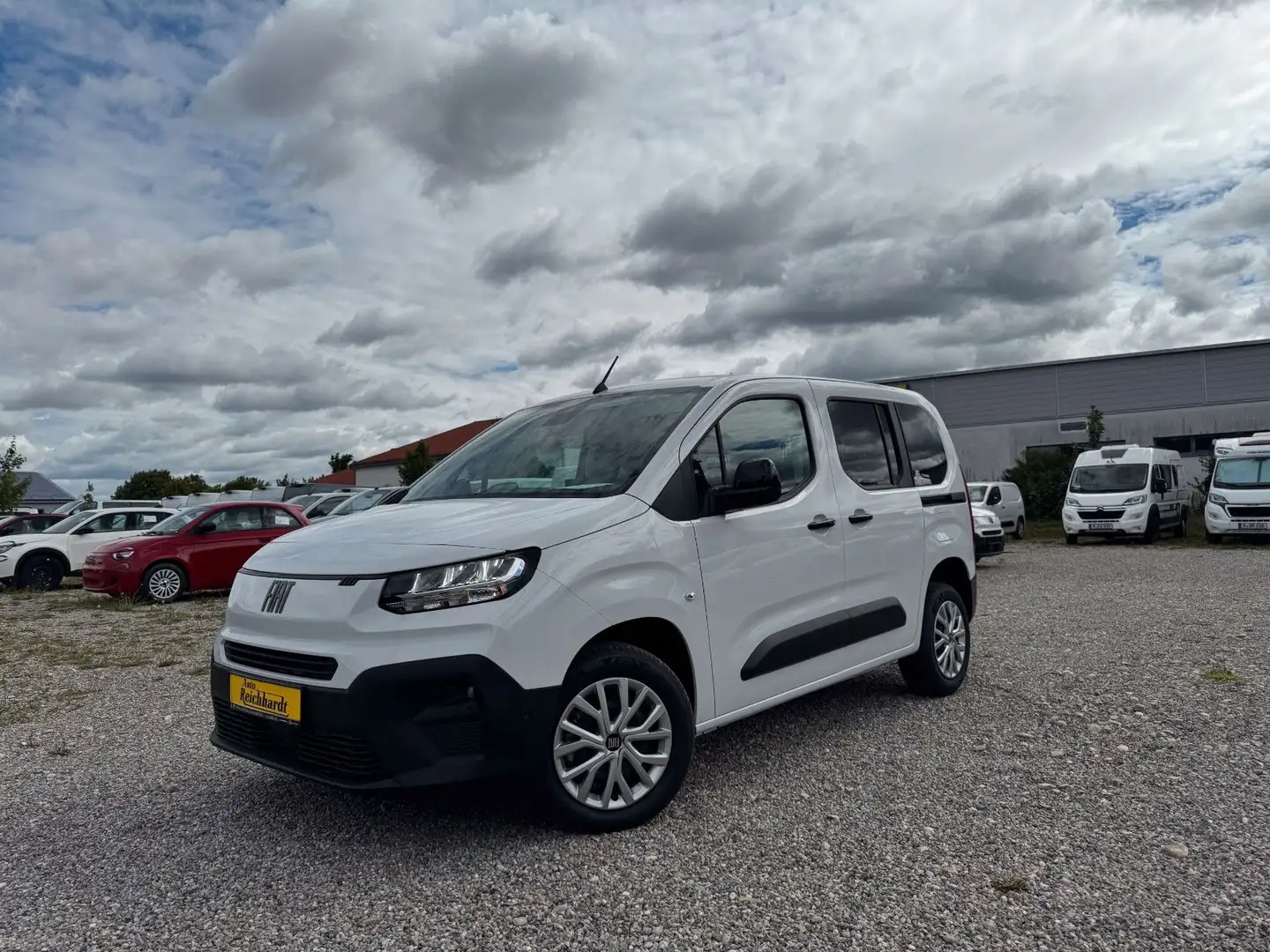 Fiat Doblo Kombi L1 AT*CAM*LED*KLIMA*CARP*A.AUTO Weiß - 1