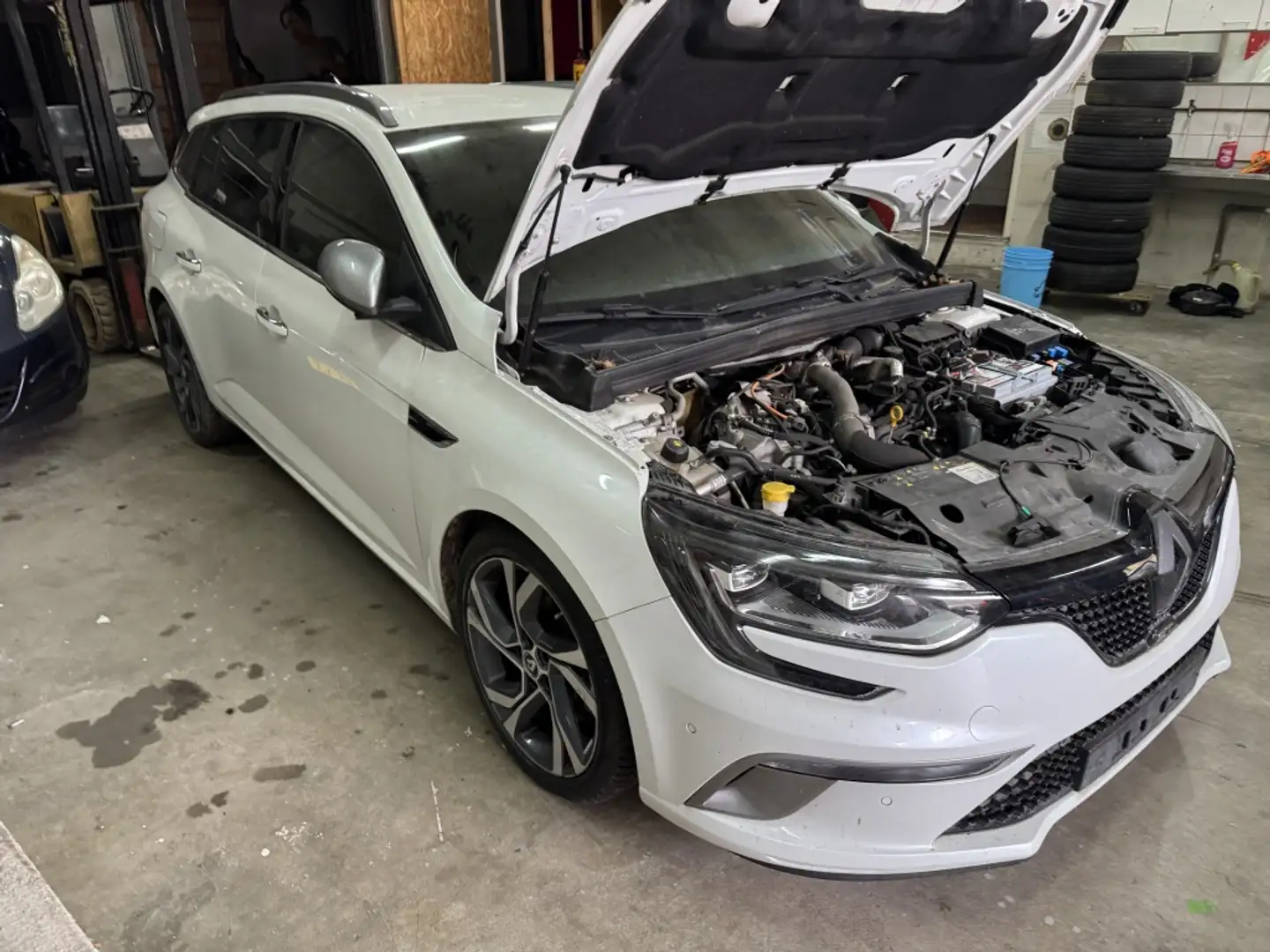 Renault Megane Estate 1.6 TCe GT Automaat schade auto incl btw bp Blanc - 2