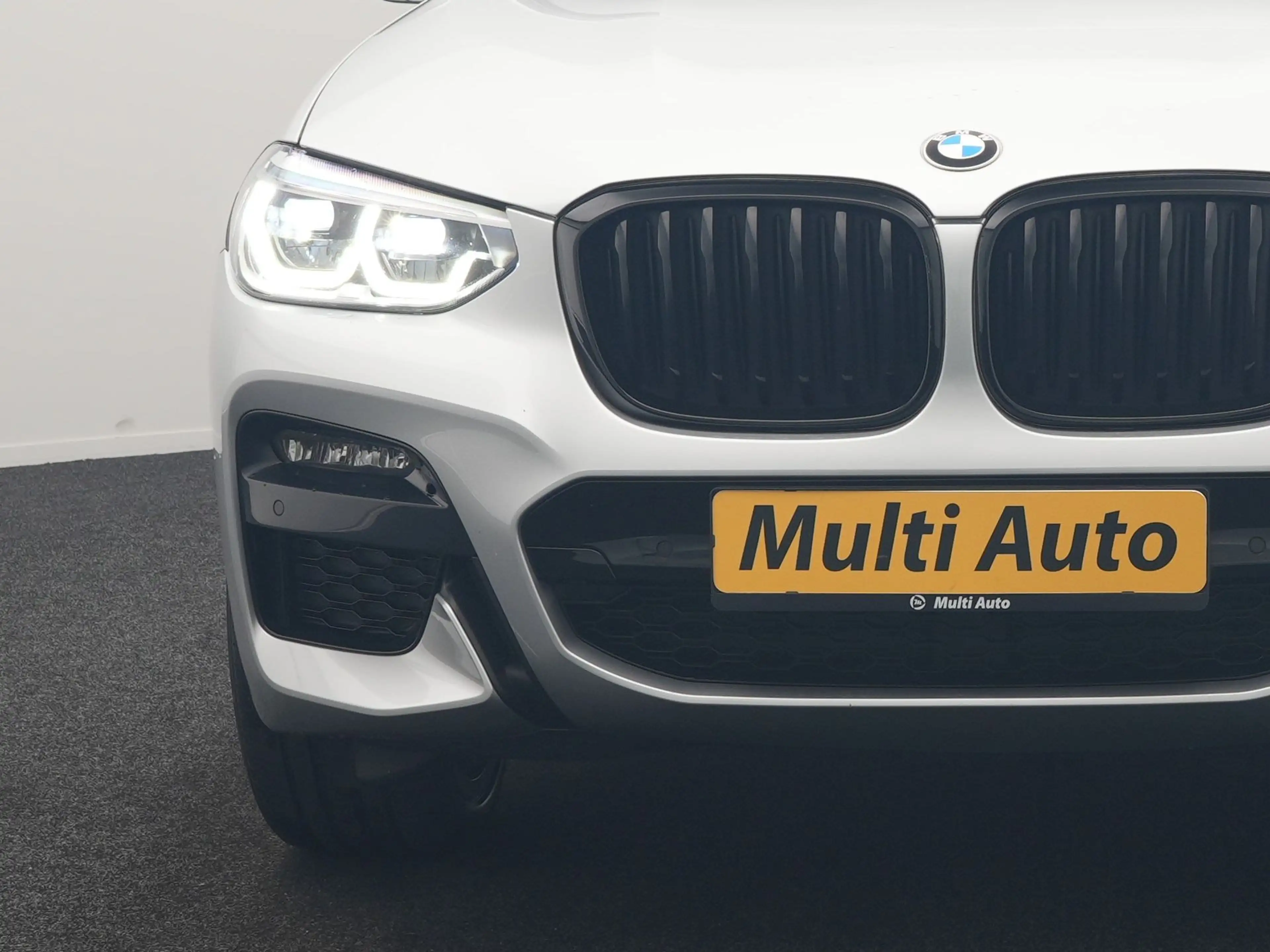 BMW X3 xDrive30e M Sport PHEV 293pk Dealer O.H | Camera | — photo 10
