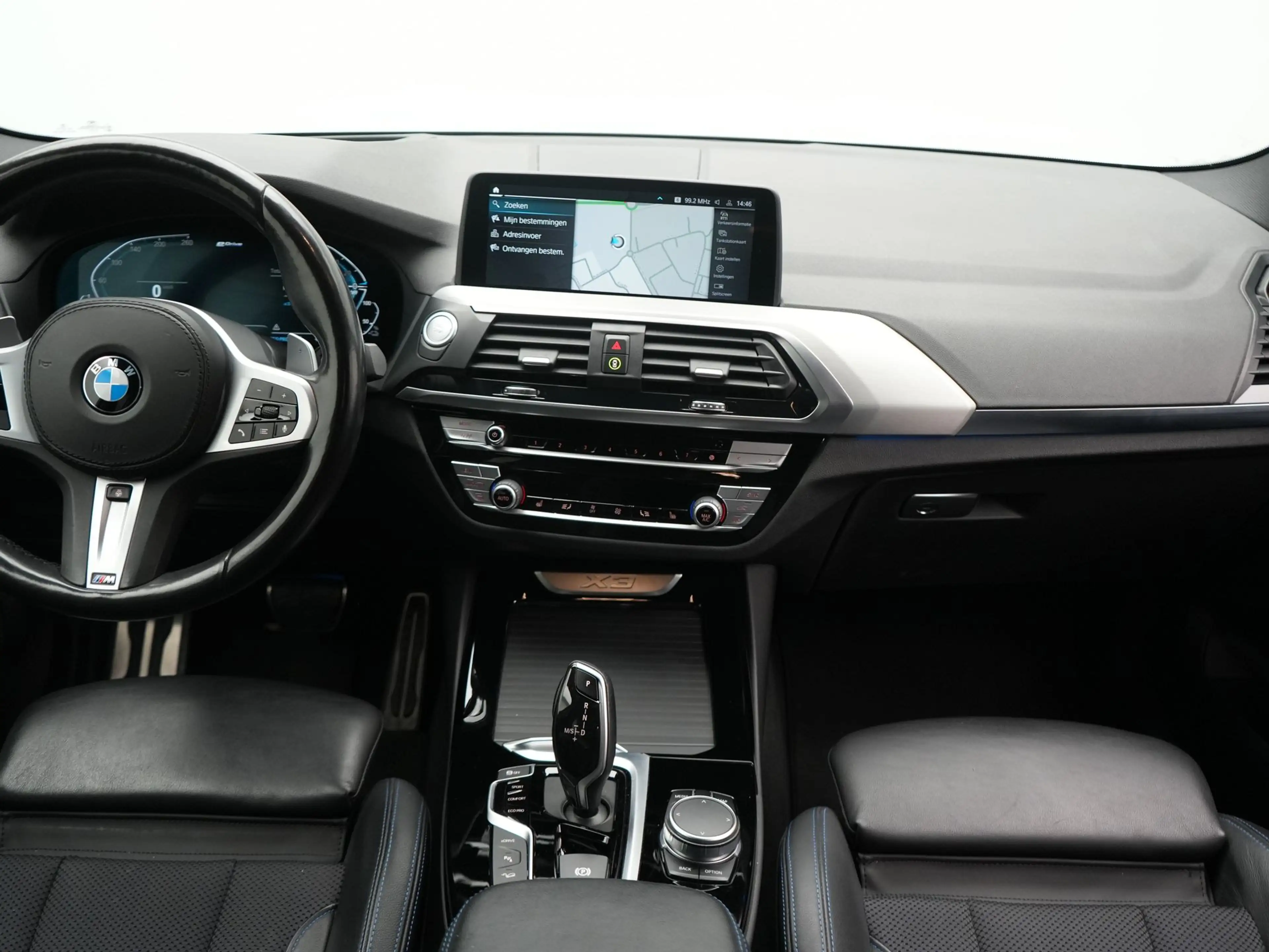 BMW X3 xDrive30e M Sport PHEV 293pk Dealer O.H | Camera | — photo 26