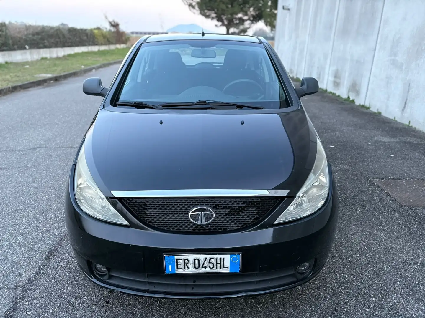 Tata Indica Indica Vista 1.4 75 CV *GPL 2034* Noir - 2