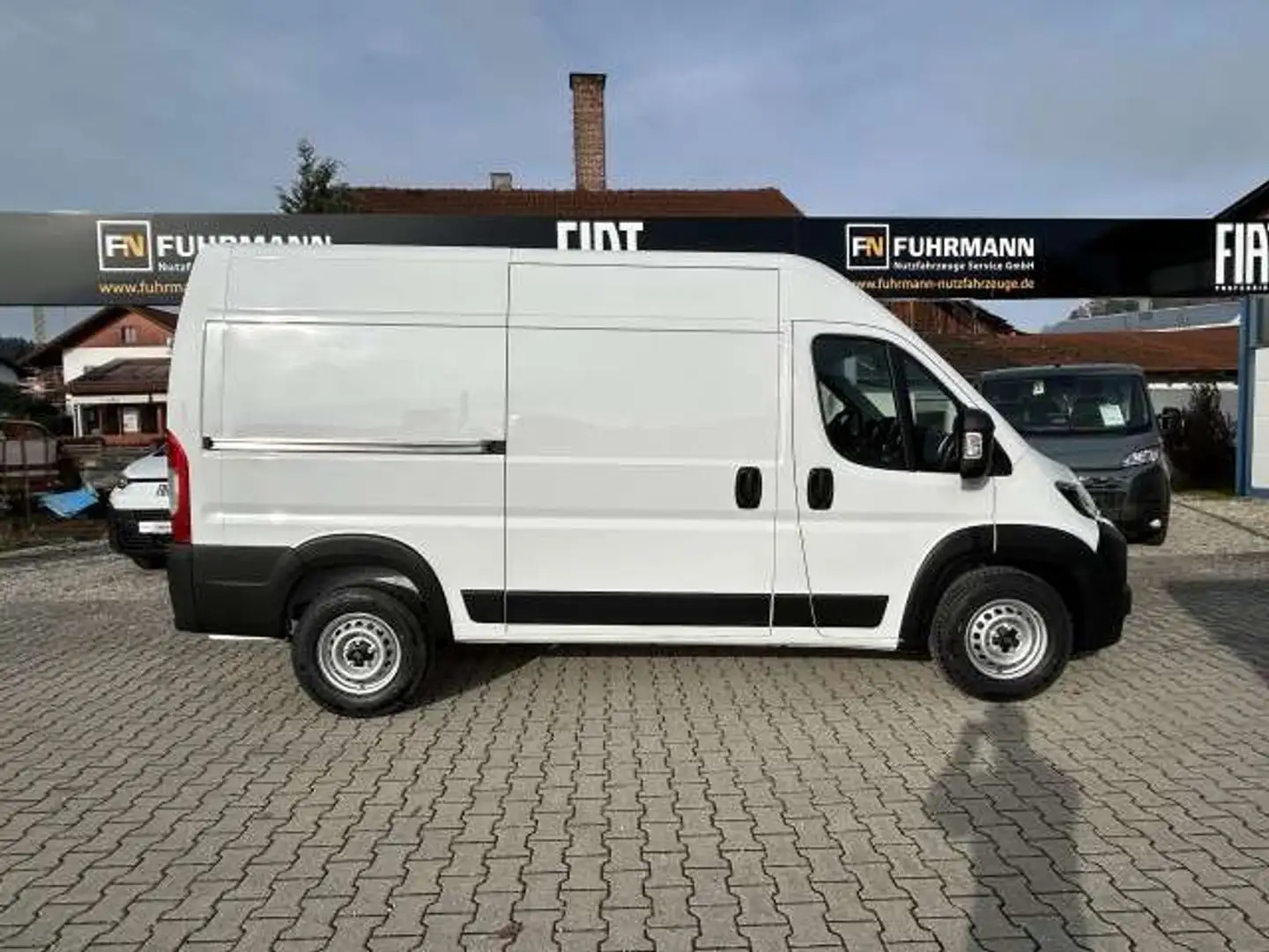 Fiat Ducato KASTENWAGEN MAXI 35 L2H2 180 AT Weiß - 2