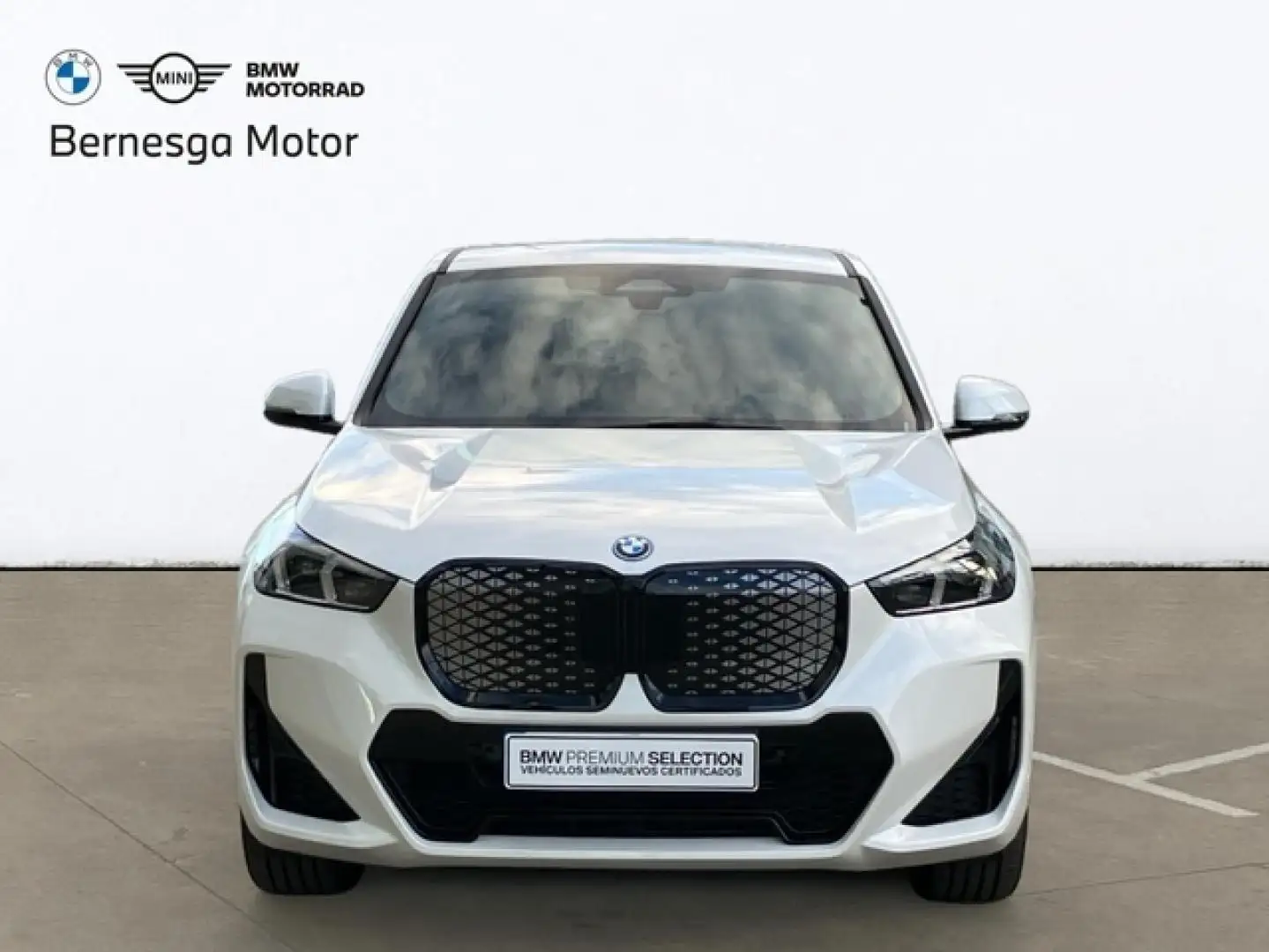 BMW iX1 eDrive20 Blanco - 2