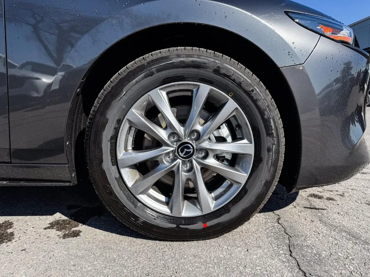 Mazda 3 снимка Mazda 3