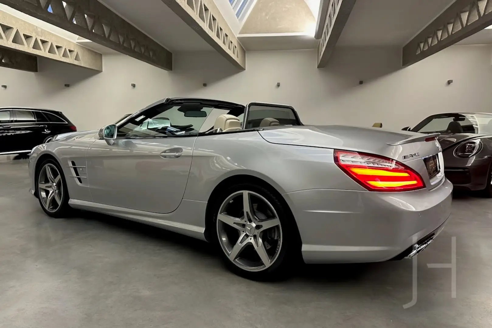 Mercedes-Benz SL 500 AMG Silber - 1