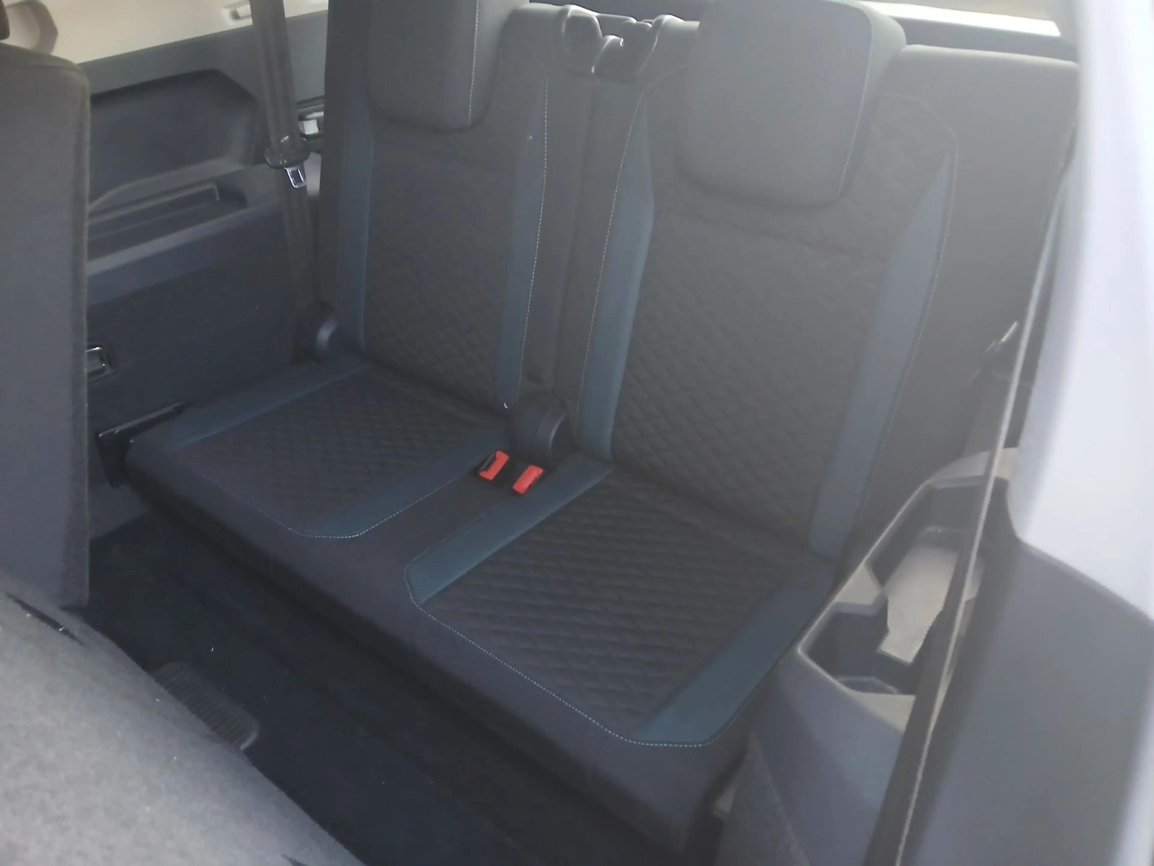 Volkswagen Tiguan Allspace IQ.DRIVE 4Motion — photo 7