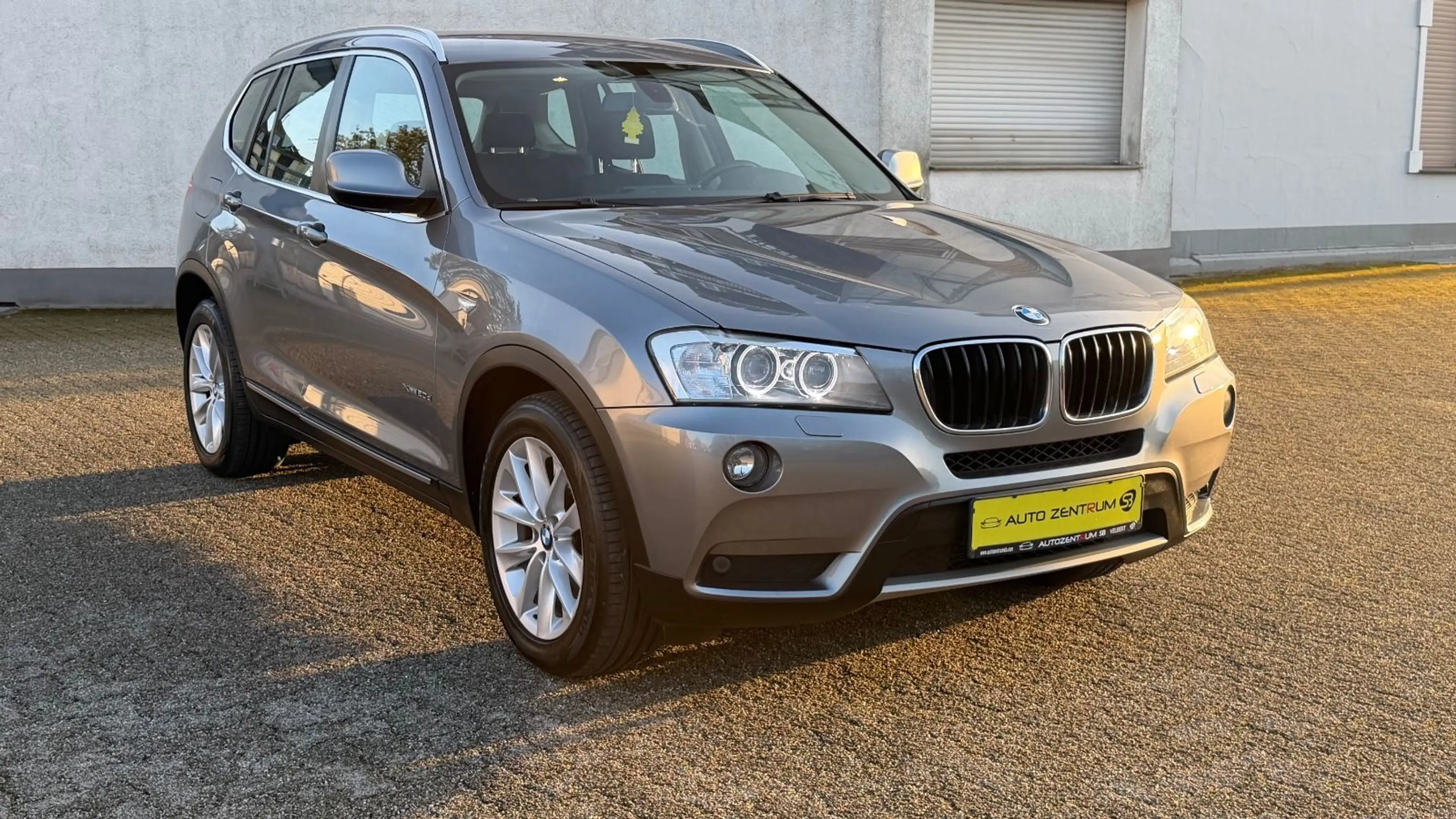BMW X3 xDrive20d *NAVI*SHZ*PDC*TÜV 08/2028 — photo 3