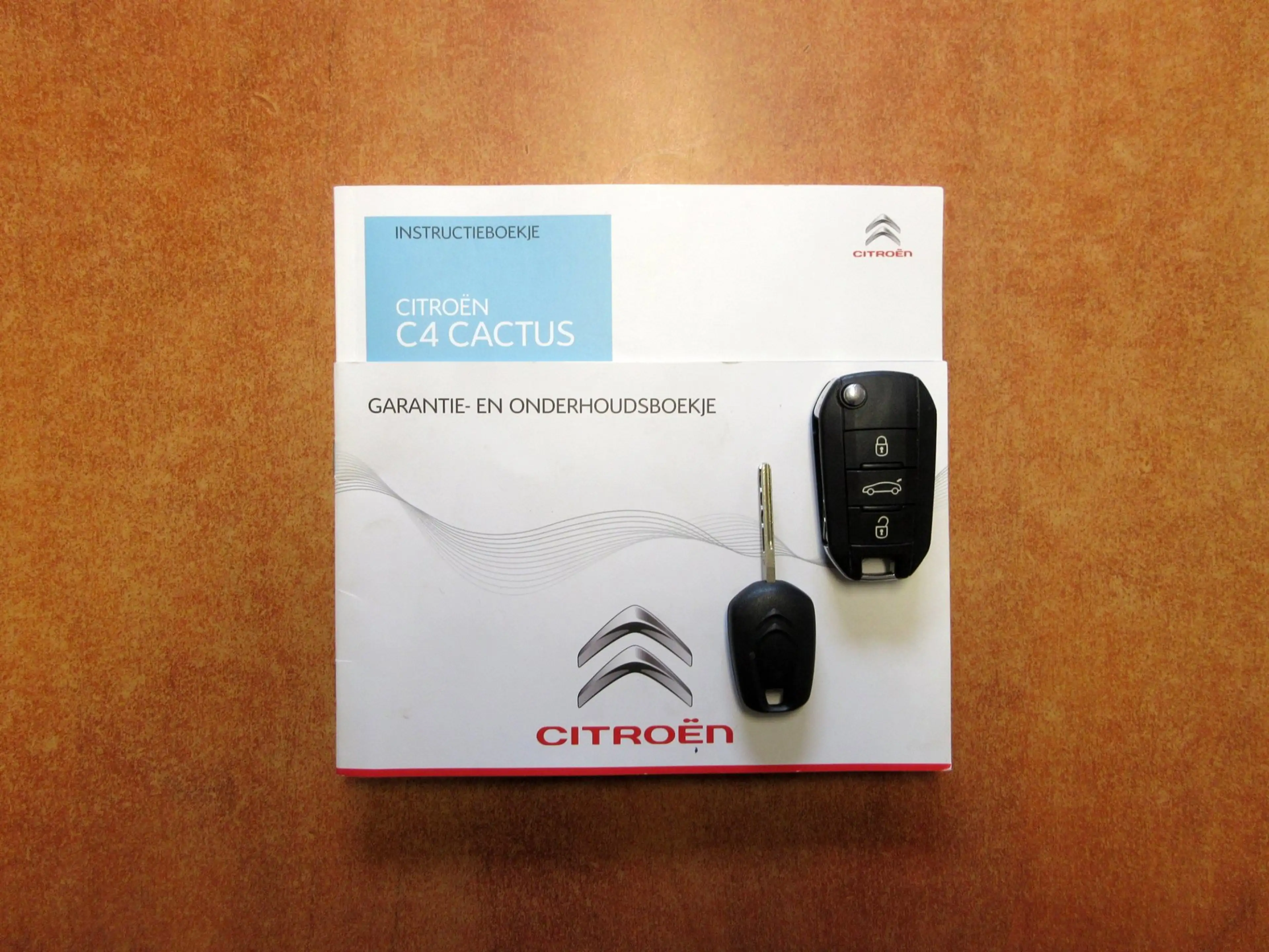 Citroen C4 Cactus 1.2 PureTech Feel*Navi*Cruise*Pdc* — photo 14