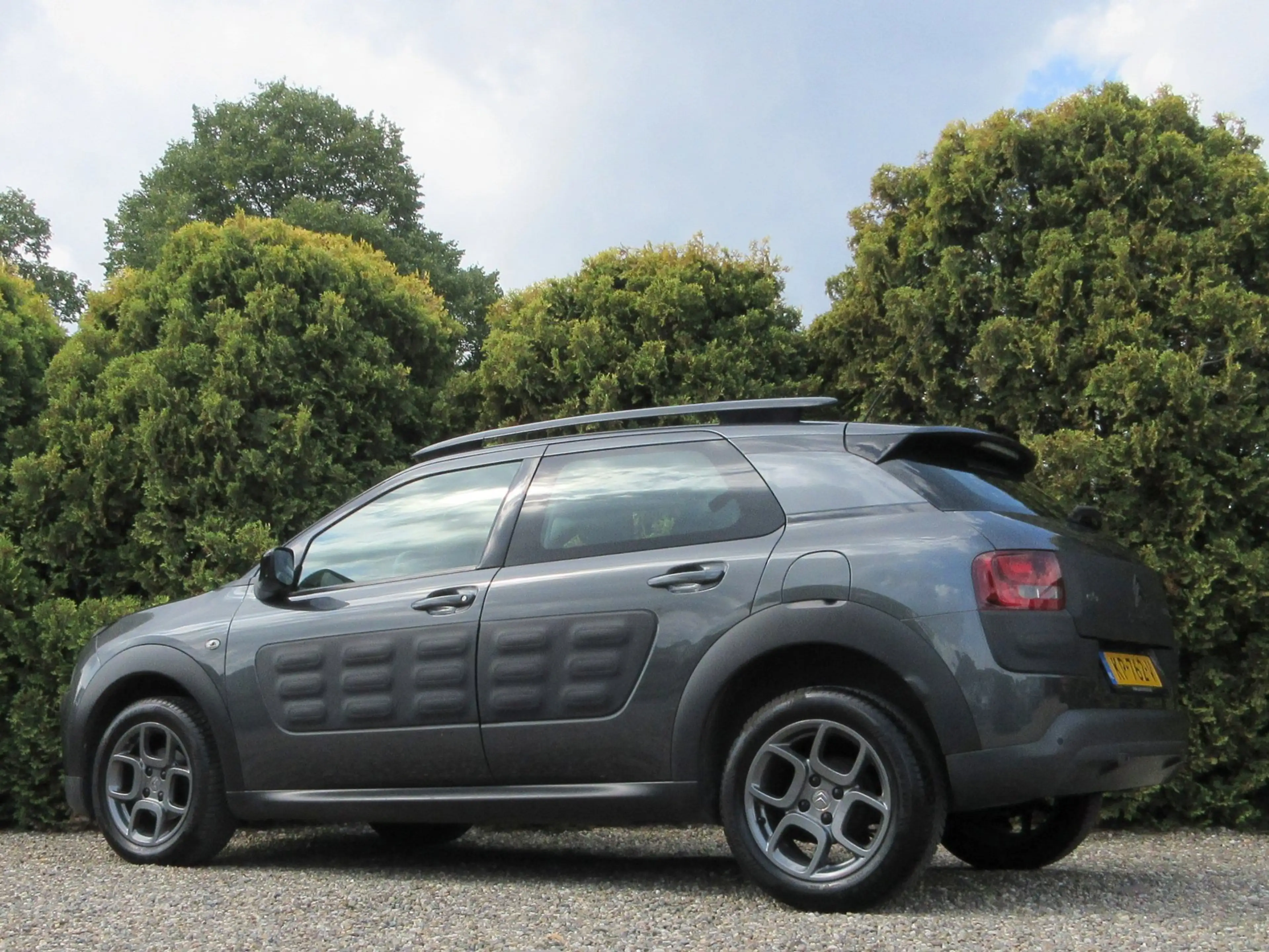 Citroen C4 Cactus 1.2 PureTech Feel*Navi*Cruise*Pdc* — photo 4