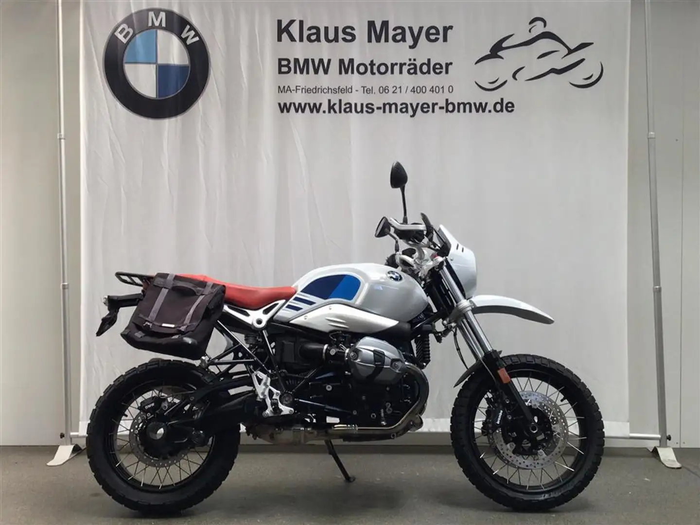 BMW R nineT 0 - 2