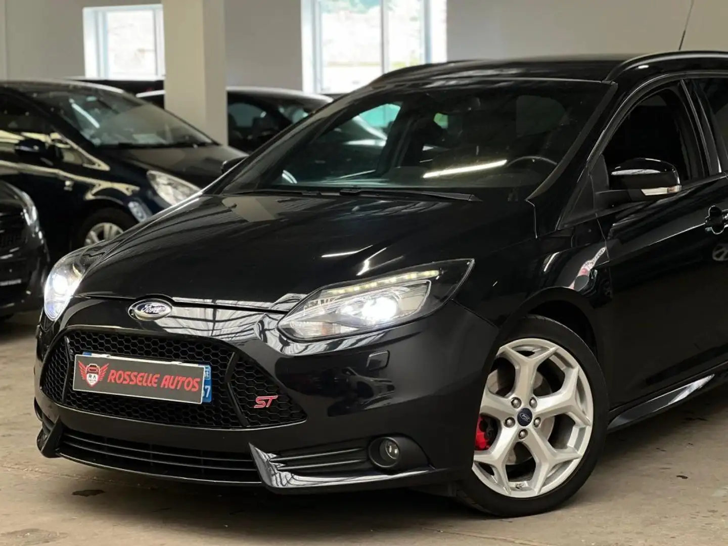 Ford Focus ST 250CH ECOBOOST BREAK Noir - 2
