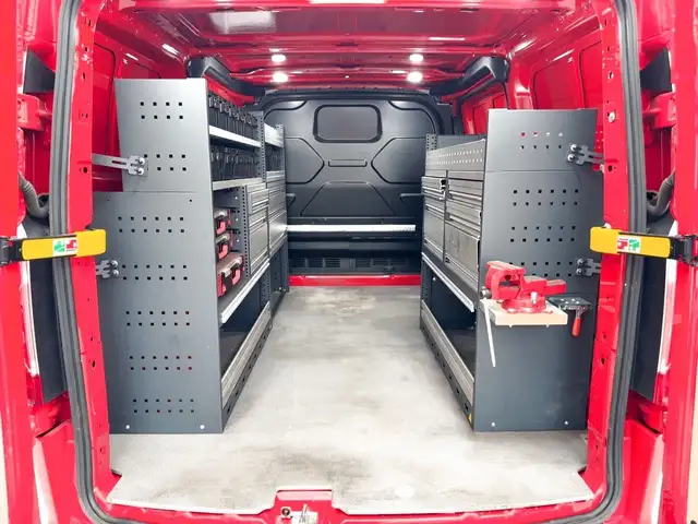 Ford Transit Custom view 6