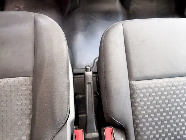 Ford Transit Custom view 14