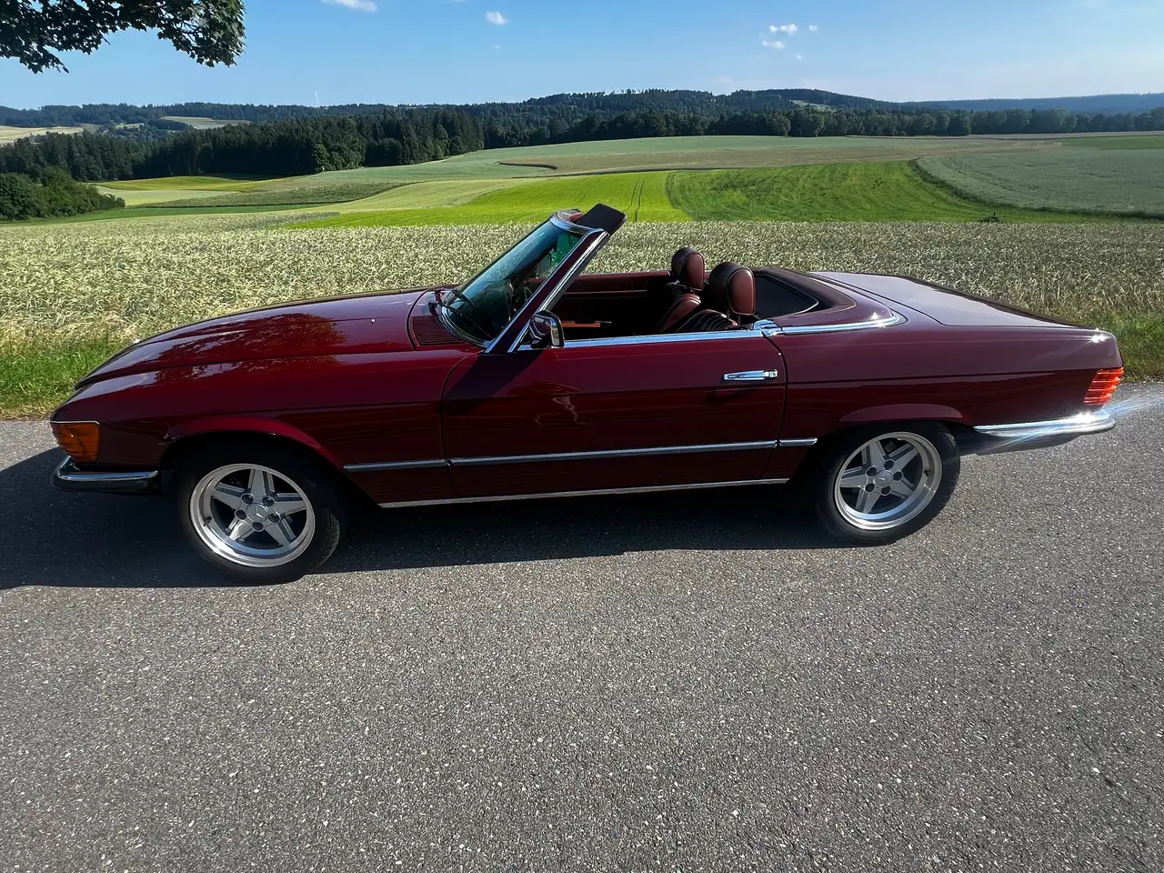 Mercedes-Benz SL 280, foto 3