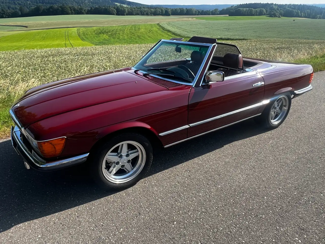 Mercedes-Benz SL 280, foto 4