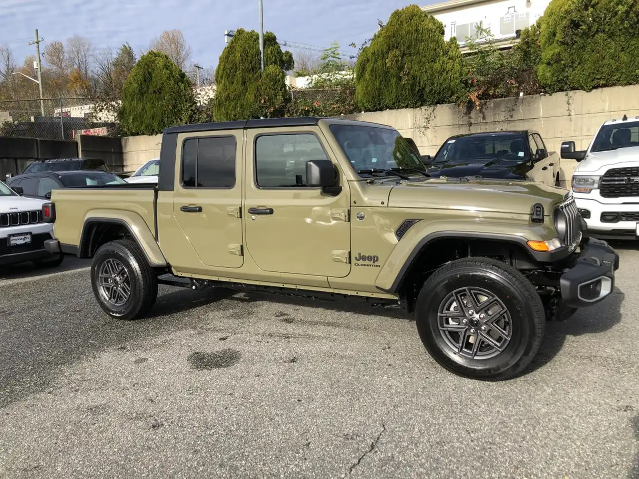 Jeep Gladiator снимка Jeep Gladiator