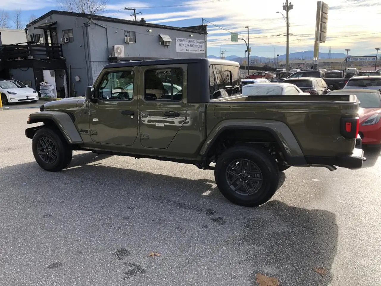 Jeep Gladiator снимка Jeep Gladiator