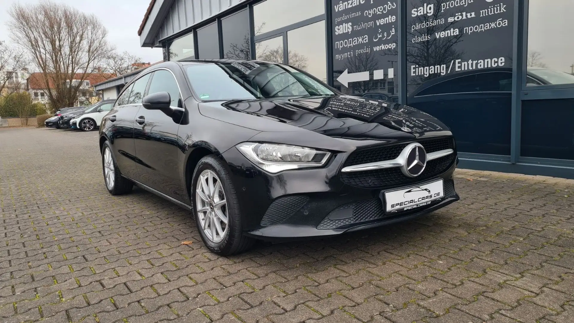 Mercedes-Benz CLA 180 - NAVI - ASSISTS - 8 x ALU Noir - 1
