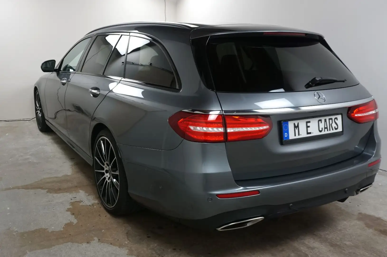 Mercedes-Benz E 250 E -Klasse T-Modell E 250 AMG Scheckheft Grigio - 2