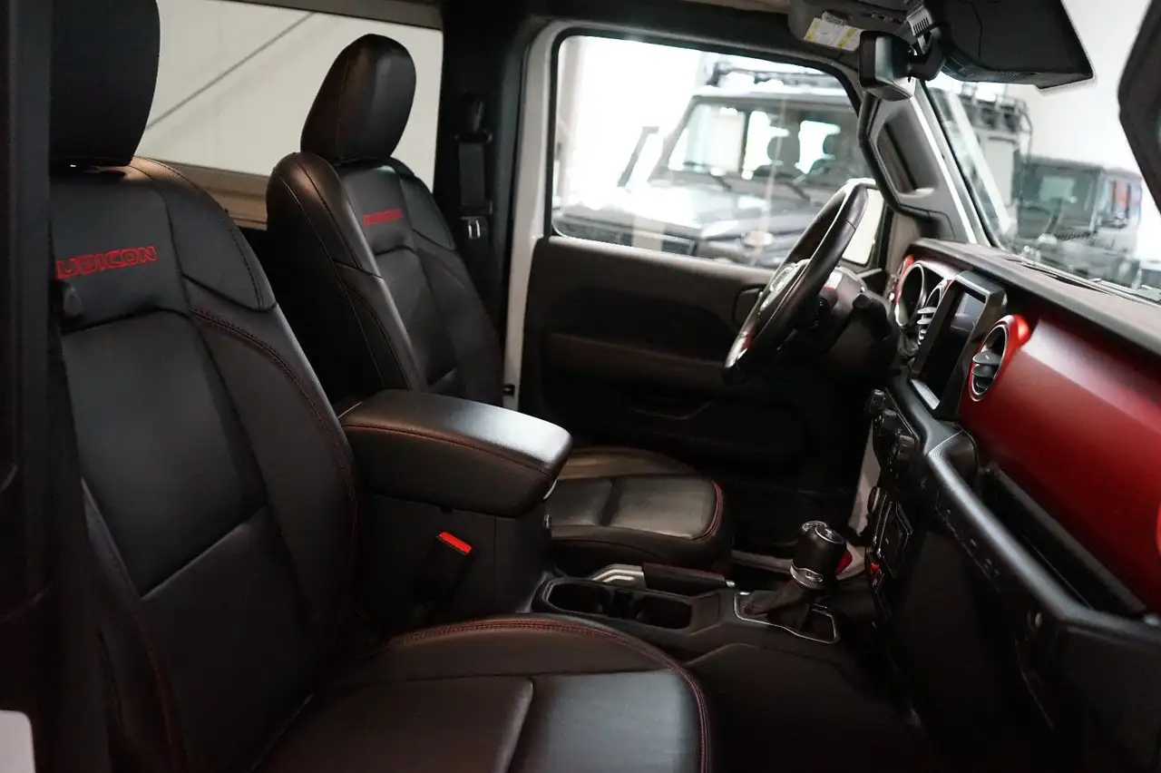 Jeep Wrangler Rubicon 3.6L V6 Trail Rated Kamera+AHK 17