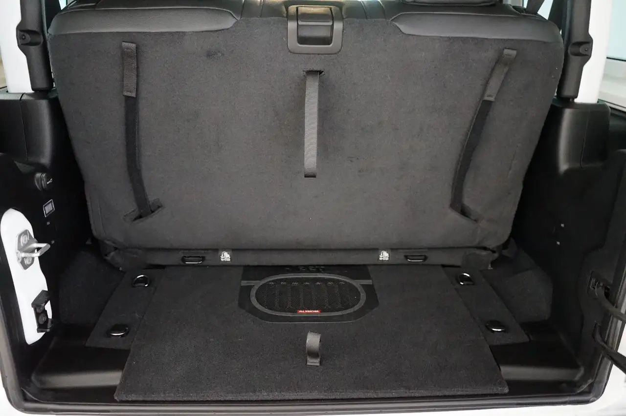 Jeep Wrangler Rubicon 3.6L V6 Trail Rated Kamera+AHK 20