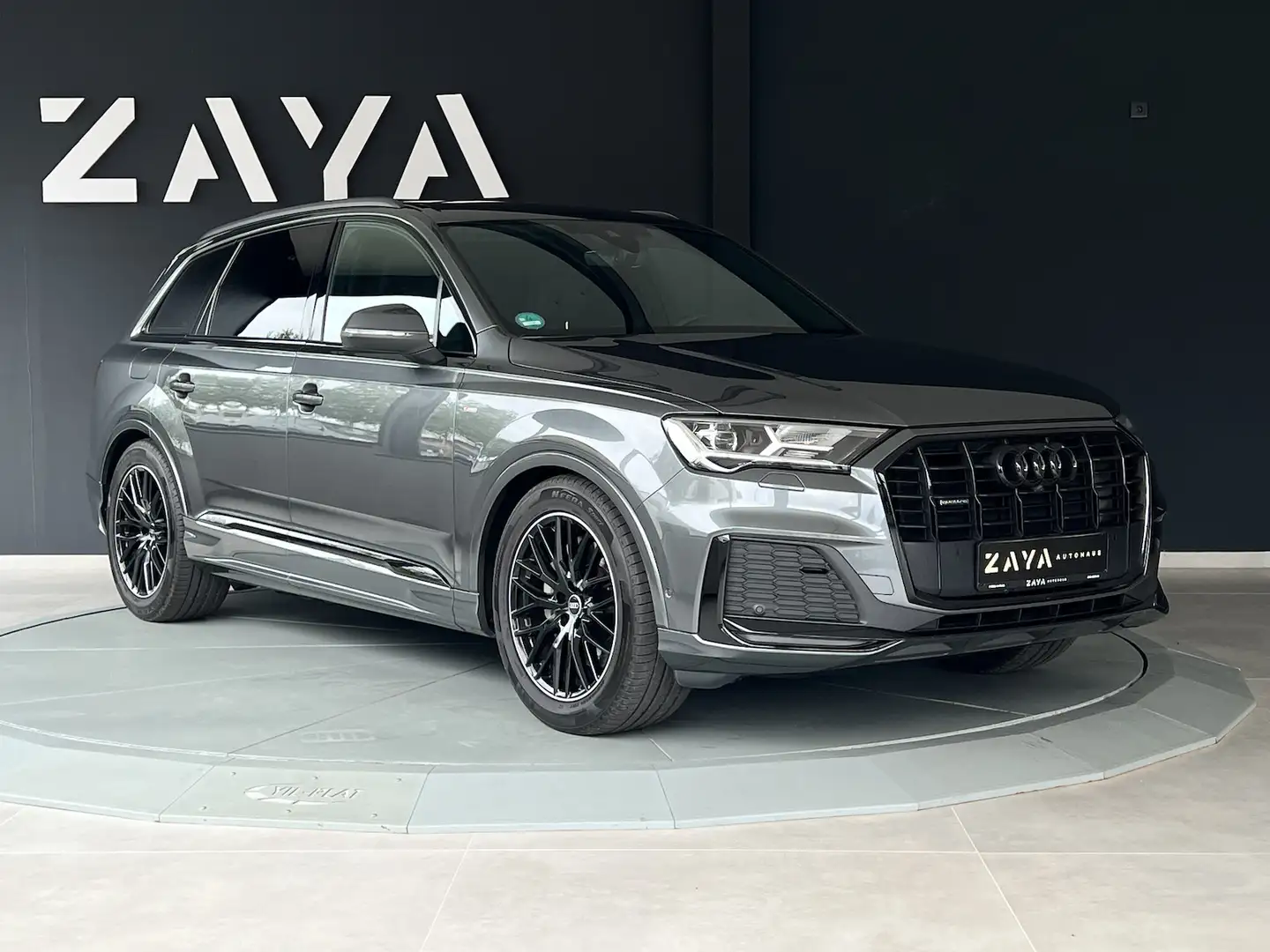 Audi Q7 45 TDI S-Line Black*7-SITZER*LUFT*B&O* Grijs - 1