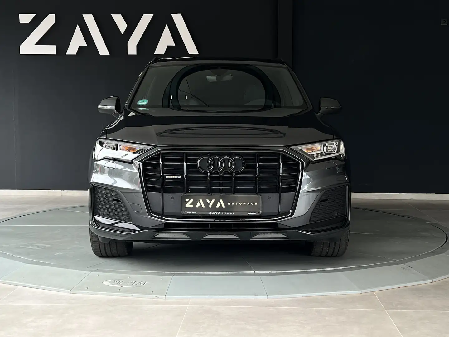 Audi Q7 45 TDI S-Line Black*7-SITZER*LUFT*B&O* Grijs - 2