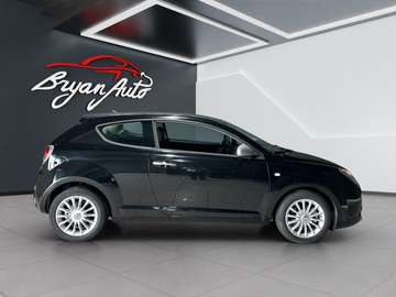 1.3 jtdm Distinctive 85cv