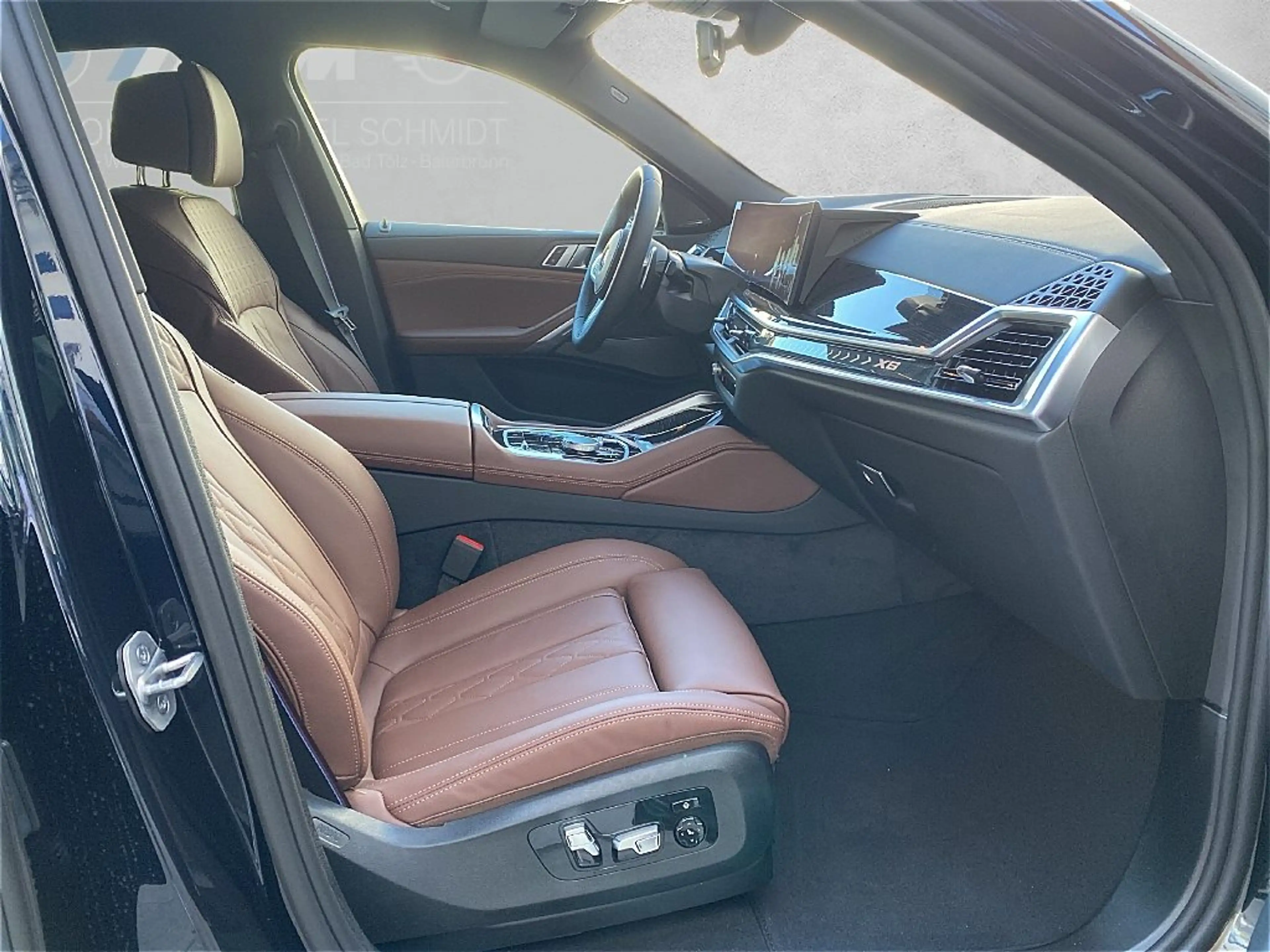 BMW X6 xDrive40i M Sport Sportpaket HK HiFi DAB LED — photo 11