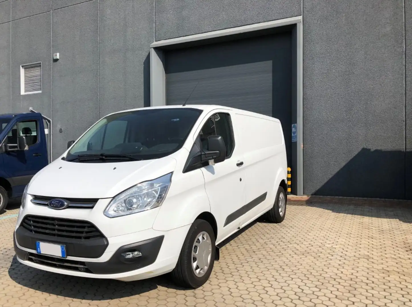 Ford Transit Custom furgone Bianco - 1