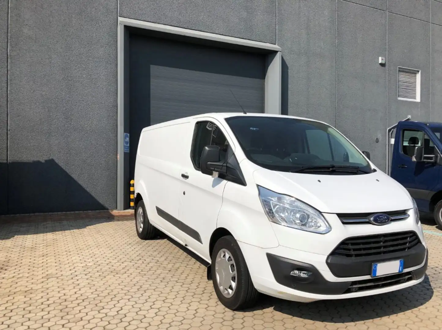 Ford Transit Custom furgone Bianco - 2