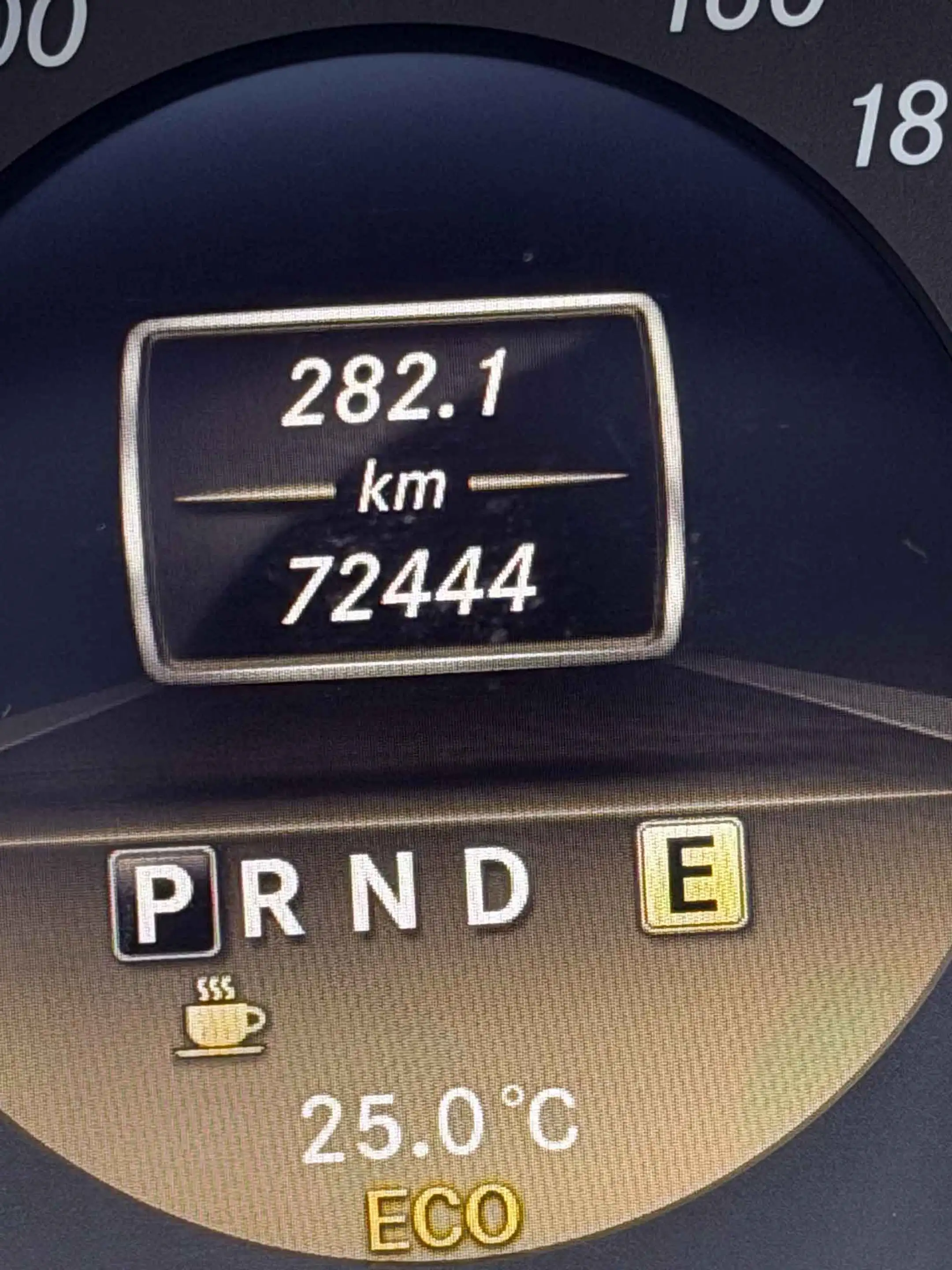 Mercedes-Benz E 250 E 250 CGI AMG Line  BlueEfficiency (207.447) — photo 8