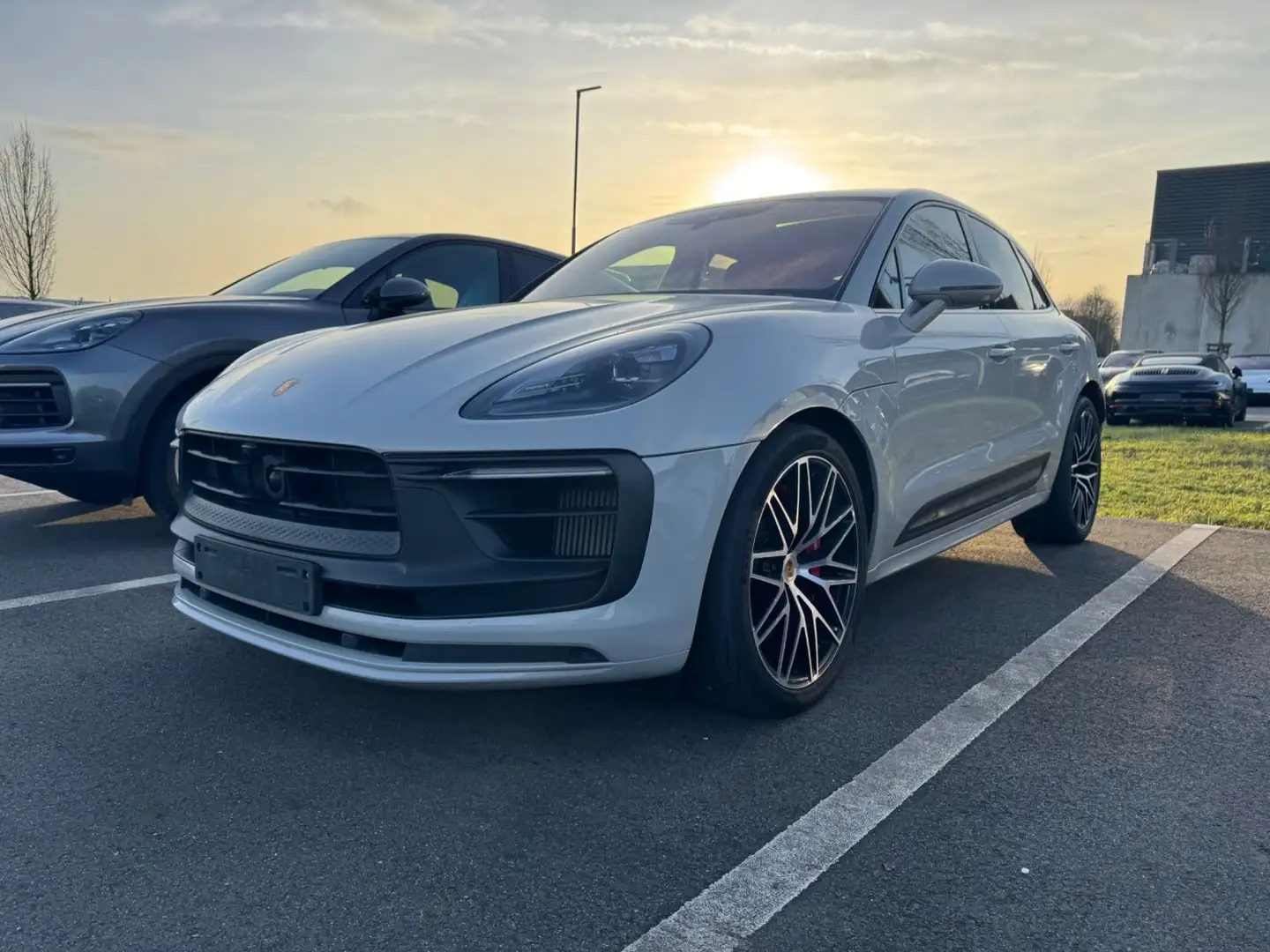 Porsche Macan III GTS*MEGA VOLL*PANO*ACC*21ZOLL* Grau - 1