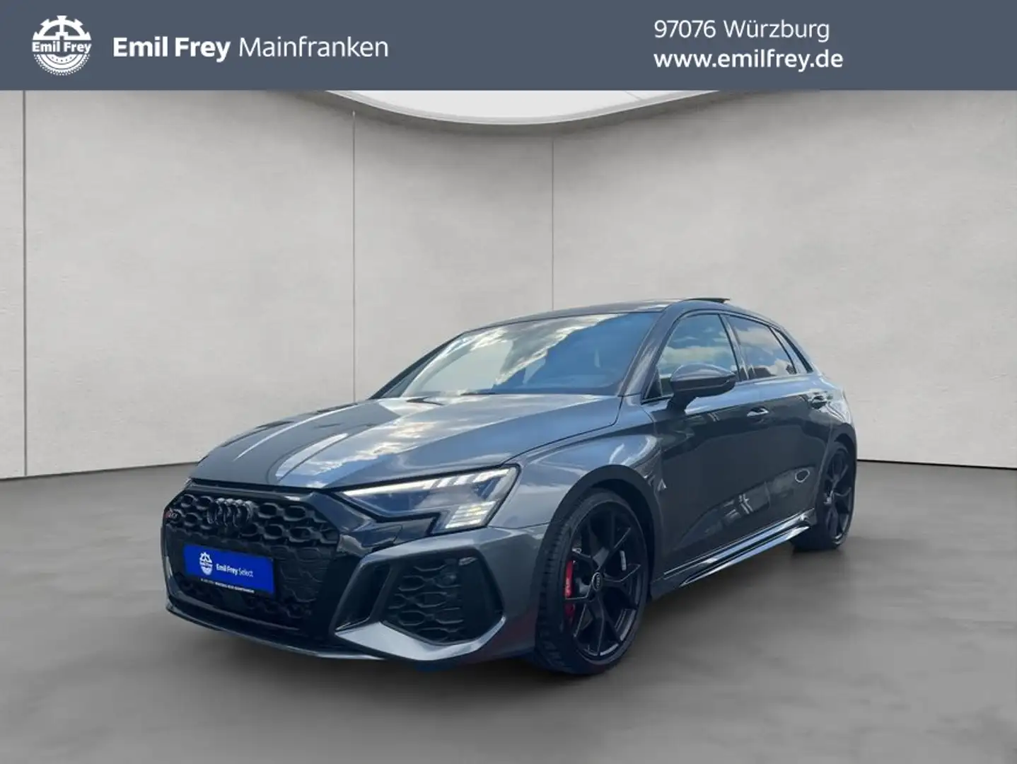 Audi RS3 TFSI Sportback quattro S tronic Grau - 1