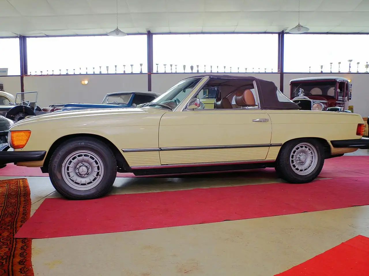 Mercedes-Benz 450 SL, foto 5