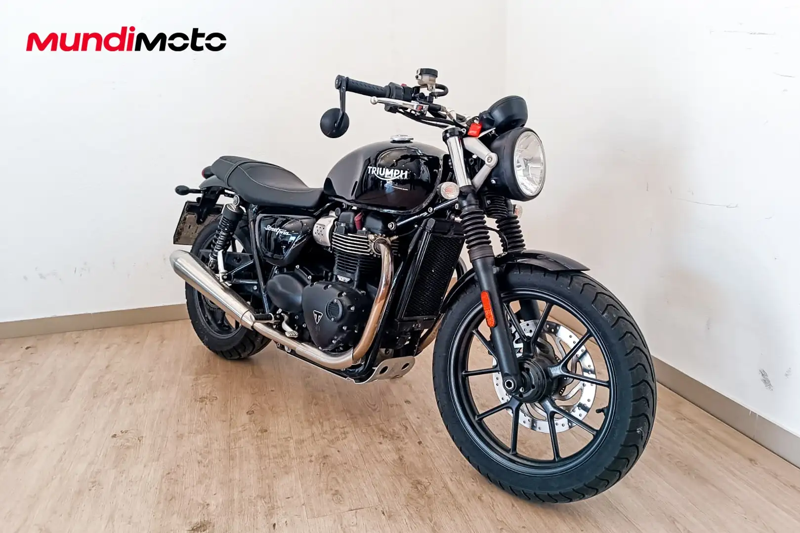 Triumph Street Twin - 2